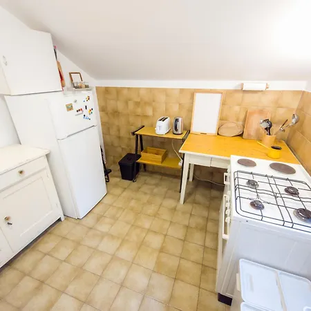 Holiday home Apartma Florent